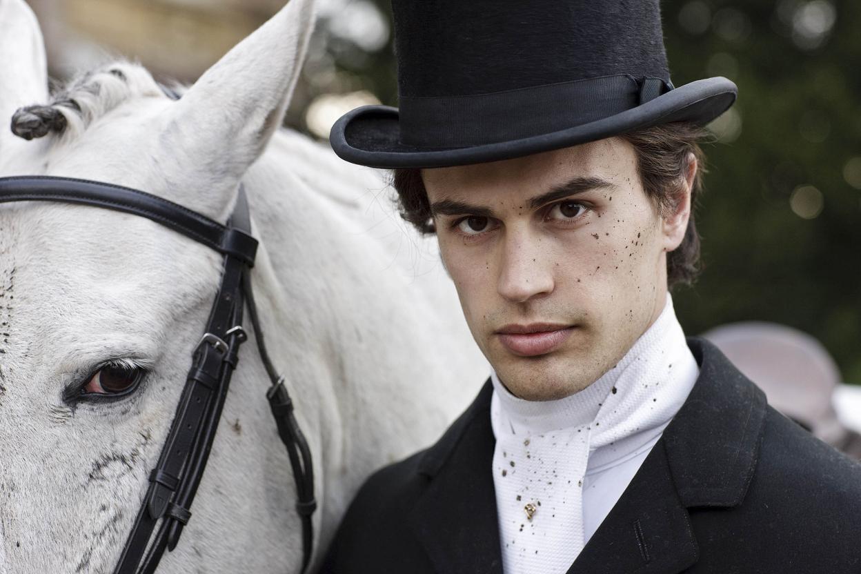 24-mr-pamuk-theo-james.jpg