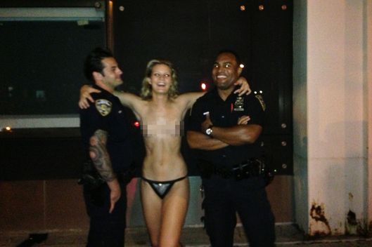 Naked Women Cops 78