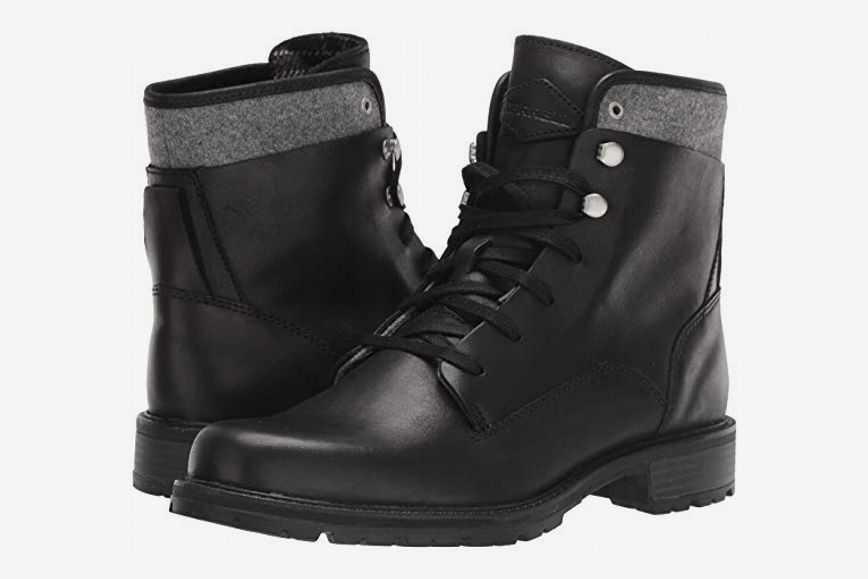 strategist snow boots