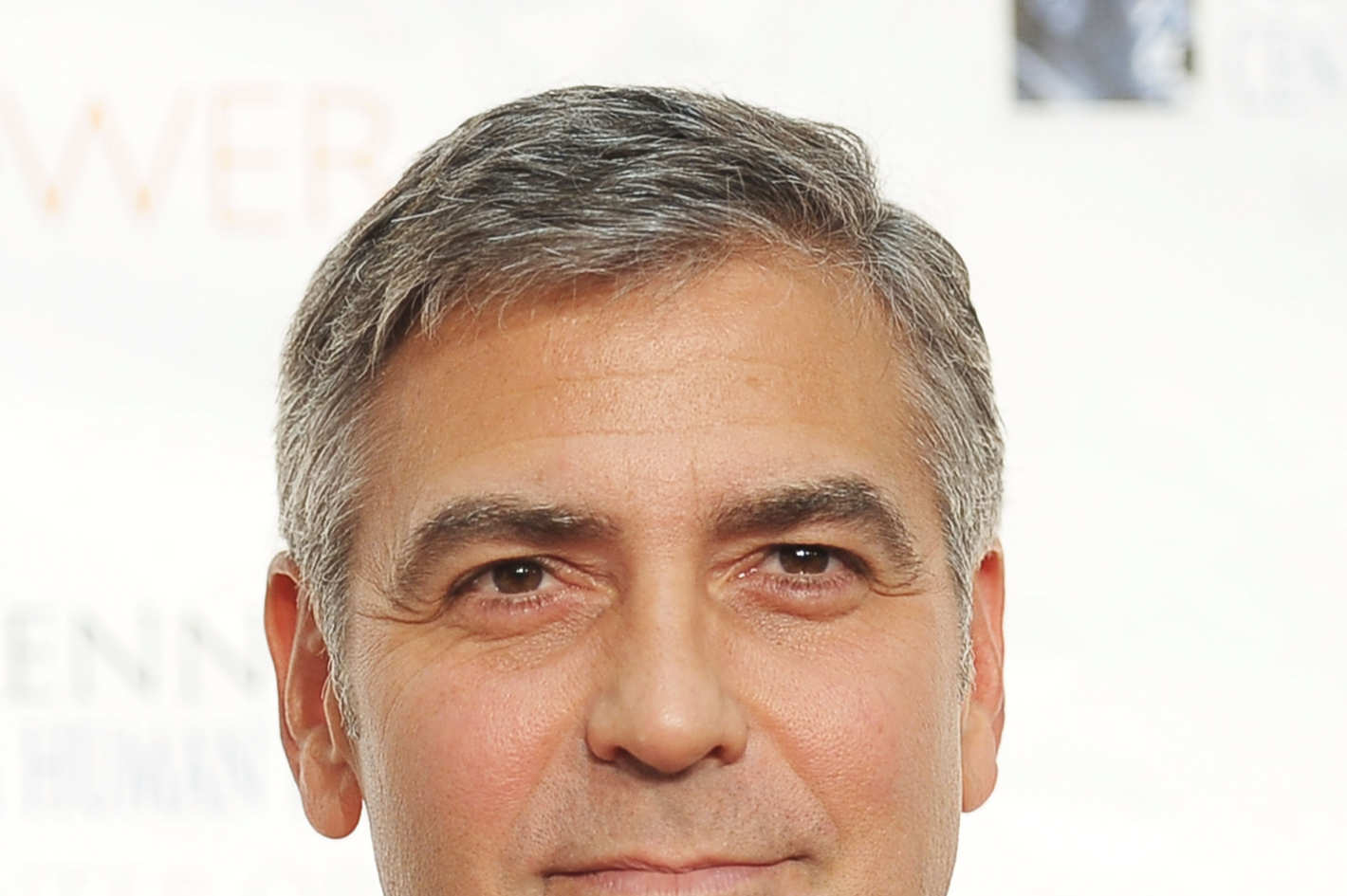 Should a movie star give out restaurant stars?