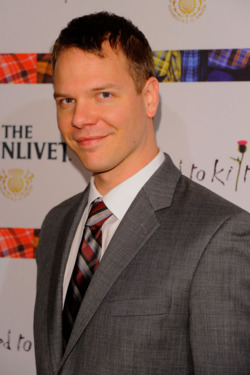 Jim Parrack on True Blood Nude Scenes and His BFF James Franco