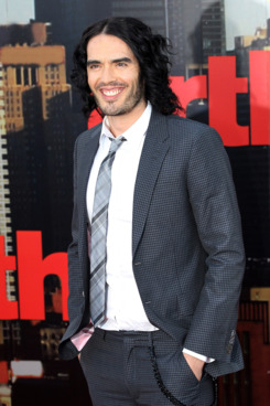 LONDON, ENGLAND - APRIL 19: Russell Brand attends the European Premiere of Arthur at Cineworld 02 on April 19, 2011 in London, England. (Photo by Chris Jackson/Getty Images) *** Local Caption *** Russell Brand;