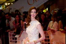 LONDON, ENGLAND - AUGUST 23: Anne Hathaway attends the European premiere of 'One Day' at Vue Westfield on August 23, 2011 in London, England. (Photo by Ian Gavan/Getty Images)