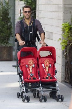 Jeremy Piven out with a stroller and 3 Emmys Trophy in New York City .
<P>
Pictured: Jeremy Piven .
<B>Ref: SPL314047 120911 </B><BR/>
Picture by: Mejia / Asadorian / Splash News<BR/>
</P><P>
<B>Splash News and Pictures</B><BR/>
Los Angeles:310-821-2666<BR/>
New York:212-619-2666<BR/>
London:870-934-2666<BR/>
photodesk@splashnews.com<BR/>
</P>