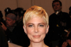 NEW YORK, NY - MAY 02: Actress Michelle Williams attends the "Alexander McQueen: Savage Beauty" Costume Institute Gala at The Metropolitan Museum of Art on May 2, 2011 in New York City. (Photo by Larry Busacca/Getty Images) NEW YORK, NY - MAY 02: Actress Michelle Williams attends the "Alexander McQueen: Savage Beauty" Costume Institute Gala at The Metropolitan Museum of Art on May 2, 2011 in New York City. (Photo by Larry Busacca/Getty Images)