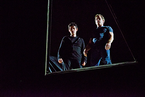 Christian Camargo as Rudy and Michael C. Hall as Dexter (Season 6, episode 7) - Photo: Randy Tepper/Showtime - Photo ID: dexter_607_1828