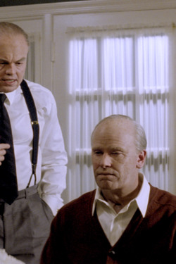 (L-r) LEONARDO DiCAPRIO as J. Edgar Hoover and ARMIE HAMMER as Clyde Tolson and in Warner Bros. Pictures’ drama “J. EDGAR,” a Warner Bros. Pictures release. (L-r) LEONARDO DiCAPRIO as J. Edgar Hoover and ARMIE HAMMER as Clyde Tolson and in Warner Bros. Pictures’ drama “J. EDGAR,” a Warner Bros. Pictures release.