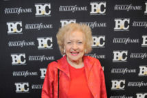 NEW YORK, NY - OCTOBER 26: Actress Betty White poses for a photo at the 21st Annual Broadcasting & Cable Hall Of Fame Awards at The Waldorf Astoria on October 26, 2011 in New York City. (Photo by Jemal Countess/Getty Images)