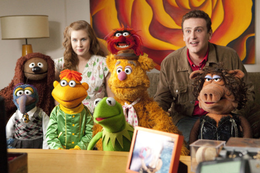THE MUPPETS"
AND YOU THINK YOU HAVE STRANGE MEETINGS – KERMIT THE FROG is joined by Mary (AMY ADAMS) Gary (JASON SEGEL) and a whole gang of Muppets as they search for a way to save the day in THE MUPPETS (Opening in theatres on November 23rd).
Ph: Patrick Wymore
?Disney Enterprises, Inc. All Rights Reserved.
