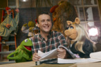 THE MUPPETS - © The Muppets Studio, LLC (L-R) Kermit the Frog, Jason Segel and Miss Piggy
Photograph by – Andrew Macpherson THE MUPPETS - © The Muppets Studio, LLC (L-R) Kermit the Frog, Jason Segel and Miss Piggy
Photograph by – Andrew Macpherson