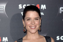 Neve Campbell== The Los Angeles premiere of SCRE4M== Grauman's Chinese Theater, Hollywood, Ca== April 11, 2011== ?Patrick McMullan== Photo – DAVID CROTTY/patrickmcmullan.com==