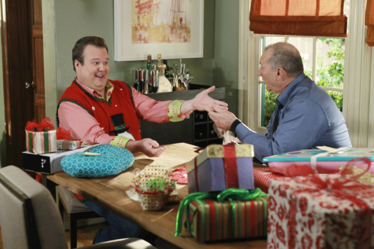 "Modern Family," WEDNESDAY, DECEMBER 7 (9:00-9:31 p.m., ET), on ABC.
