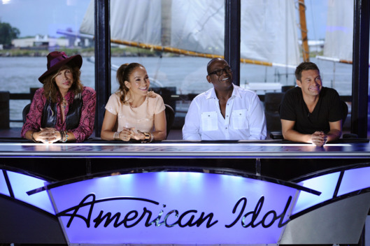 AMERICAN IDOL: L-R: Steven Tyler, Jennifer Lopez, Ryan Seacrest and Randy Jackson answer questions from the press on the set of AMERICAN IDOL Thursday, Aug. 18 in Savannah, GA. AMERICAN IDOL returns for the 11'th season on FOX. CR: Michael Becker / FOX.