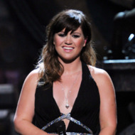 LOS ANGELES, CA - FEBRUARY 12: Singer Kelly Clarkson performs onstage at the 54th Annual GRAMMY Awards held at Staples Center on February 12, 2012 in Los Angeles, California. (Photo by Kevin Winter/Getty Images) LOS ANGELES, CA - FEBRUARY 12: Singer Kelly Clarkson performs onstage at the 54th Annual GRAMMY Awards held at Staples Center on February 12, 2012 in Los Angeles, California. (Photo by Kevin Winter/Getty Images)