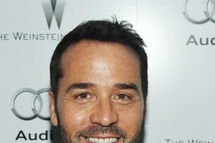 Actor Jeremy Piven attends the party hosted by the Weinstein Company and Audi to Celebrate Awards Season
