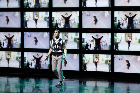 GLEE: Blaine (Darren Criss) performs in "Big Brother," the Spring Premiere episode of GLEE airing Tuesday, April 10 (8:00-9:00 PM ET/PT) on FOX. ©2012 Fox Broadcasting Co. Cr: Adam Rose/FOX GLEE: Blaine (Darren Criss) performs in "Big Brother," the Spring Premiere episode of GLEE airing Tuesday, April 10 (8:00-9:00 PM ET/PT) on FOX. ©2012 Fox Broadcasting Co. Cr: Adam Rose/FOX