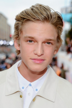 LOS ANGELES, CA - MARCH 31: Singer Cody Simpson arrives at Nickelodeon's 25th Annual Kids' Choice Awards held at Galen Center on March 31, 2012 in Los Angeles, California. (Photo by Alberto E. Rodriguez/Getty Images for KCA)