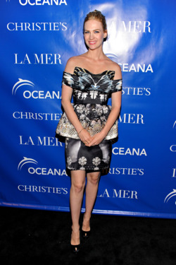 NEW YORK, NY - MAY 03: Actress January Jones attends the "La Revolution Bleue" Special Screening at Paris Theatre on May 3, 2012 in New York City. (Photo by Jason Kempin/Getty Images) NEW YORK, NY - MAY 03: Actress January Jones attends the "La Revolution Bleue" Special Screening at Paris Theatre on May 3, 2012 in New York City. (Photo by Jason Kempin/Getty Images)