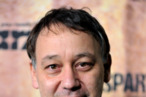 LOS ANGELES, CA - JANUARY 14: Producer Sam Raimi arrives at the Starz original TV series "Spartacus: Blood and Sand" on January 14, 2010 in Los Angeles, California. (Photo by Alberto E. Rodriguez/Getty Images) *** Local Caption *** Sam Raimi LOS ANGELES, CA - JANUARY 14: Producer Sam Raimi arrives at the Starz original TV series "Spartacus: Blood and Sand" on January 14, 2010 in Los Angeles, California. (Photo by Alberto E. Rodriguez/Getty Images) *** Local Caption *** Sam Raimi