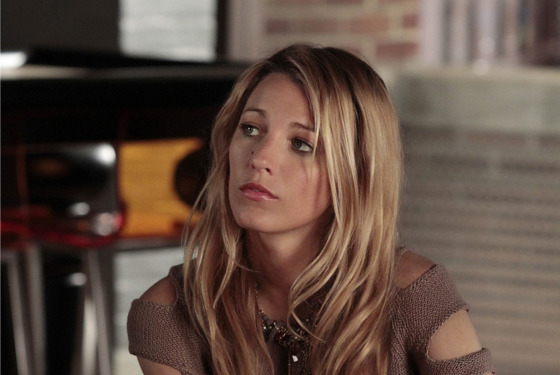 Gossip Girl "The Fugitives" Pictured: Blake Lively as Serena Van Der Woodsen
PHOTO CREDIT: GIOVANNI RUFINO/THE CW
© 2012 THE CW Network, LLC. All Rights Reserved. Gossip Girl "The Fugitives" Pictured: Blake Lively as Serena Van Der Woodsen
PHOTO CREDIT: GIOVANNI RUFINO/THE CW
© 2012 THE CW Network, LLC. All Rights Reserved.