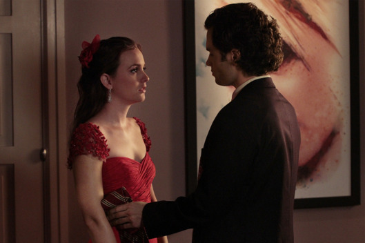 Pictured (L-R) Leighton Meester as Blair Waldorf and Penn Badgley as Dan Humphrey.