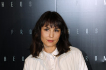 Swedish actress Noomi Rapace poses during a photocall for the Premiere of "Prometheus" on April 11, 2012 in Paris.