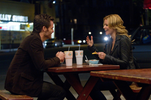 "PEOPLE LIKE US" - Sam (Chris Pine) spends time getting to know Frankie (Elizabeth Banks) the sister he has just discovered, while trying to figure out how to tell her they are siblings in the DreamWorks drama/comedy "People Like Us".