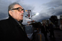 Literature Nobel Price Colombian Gabriel Garc?a M?rquez, at his arrival to the University of Guadalajara in Guadalajara Mexico, 23 November 2007. AFP PHOTO/Ivan Garcia (Photo credit should read IVAN GARCIA/AFP/Getty Images)