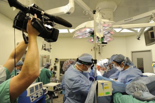 NY MED - From the award-winning producers of "Hopkins" and "Boston Med," ABC News' new eight-part documentary series, "NY MED," takes a raw and intimate look at life inside the most famous hospitals in America’s largest city.