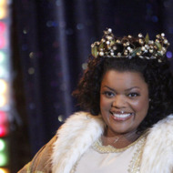 COMMUNITY -- "Regional Holiday Music" Episode 311 -- Pictured: Yvette Nicole Brown as Shirley -- Photo by: Jordin Althaus/NBC COMMUNITY -- "Regional Holiday Music" Episode 311 -- Pictured: Yvette Nicole Brown as Shirley -- Photo by: Jordin Althaus/NBC