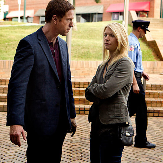 Damian Lewis as Nicholas "Nick" Brody and Claire Danes as Carrie Mathison in Homeland (Season 2, Episode 7). - Photo: Kent Smith/SHOWTIME - Photo ID: Homeland_207_4775