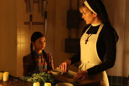 AMERICAN HORROR STORY The Origins of Monstrosity -- Episode 206 (Airs Wednesday, November 21, 10:00 pm e/p) -- Pictured: (L-R) Nikki Hahn as Jenny Reynolds, Lily Rabe as Sister Mary Eunice