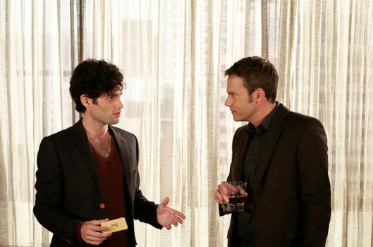 GOSSIP GIRL-- "It's Really Complicated" -- Pictured (L-R): Penn Badgley as Dan Humphrey and Barry Watson as Steven