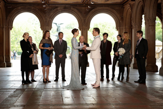 GOSSIP GIRL-- 'New York, I Love You XOXO' -- Pictured (L-R): Kelly Rutherford as Lily Van Der Woodsen, Zuzanna Szadkowski as Dorota, Margaret Colin as Eleanor Waldorf, Desmond Harrington as Jack Bass, Leighton Meester as Blair Waldorf, Wallace Shawn as Cyrus Rose, Ed Westwick as Chuck Bass, Penn Badgley as Dan Humphrey, Michelle Trachtenberg as Georgina Sparks, Blake Lively as Serena Van Der Woodsen and Chace Crawford as Nate Archibald