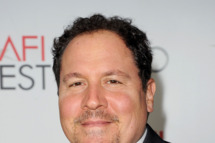 Filmmaker Jon Favreau arrives at the "Lincoln" premiere during AFI Fest 2012 presented by Audi at Grauman's Chinese Theatre on November 8, 2012 in Hollywood, California.