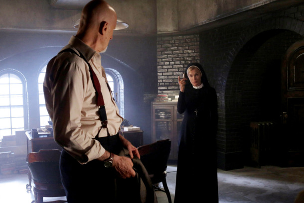 AMERICAN HORROR STORY Nor'easter -- Episode 203, Wednesday, October 31, 10:00 pm e/p) -- Pictured: (L-R) James Cromwell as Dr. Arthur Arden, Jessica Lange as Sister Jude AMERICAN HORROR STORY Nor'easter -- Episode 203, Wednesday, October 31, 10:00 pm e/p) -- Pictured: (L-R) James Cromwell as Dr. Arthur Arden, Jessica Lange as Sister Jude