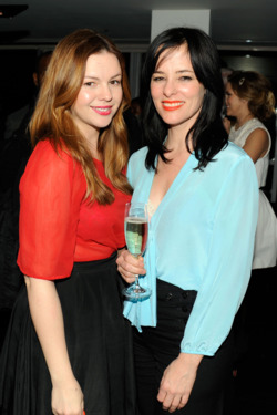 Amber Tamblyn, Parker Posey - THE CINEMA SOCIETY & ARTISTRY present a screening of Summit Entertainment's WARM BODIES After Party - Landmark Sunshine Cinema, NYC Amber Tamblyn, Parker Posey - THE CINEMA SOCIETY & ARTISTRY present a screening of Summit Entertainment's WARM BODIES After Party - Landmark Sunshine Cinema, NYC