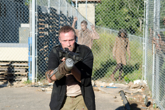 Merle Dixon (Michael Rooker) - The Walking Dead - Season 3, Episode 11