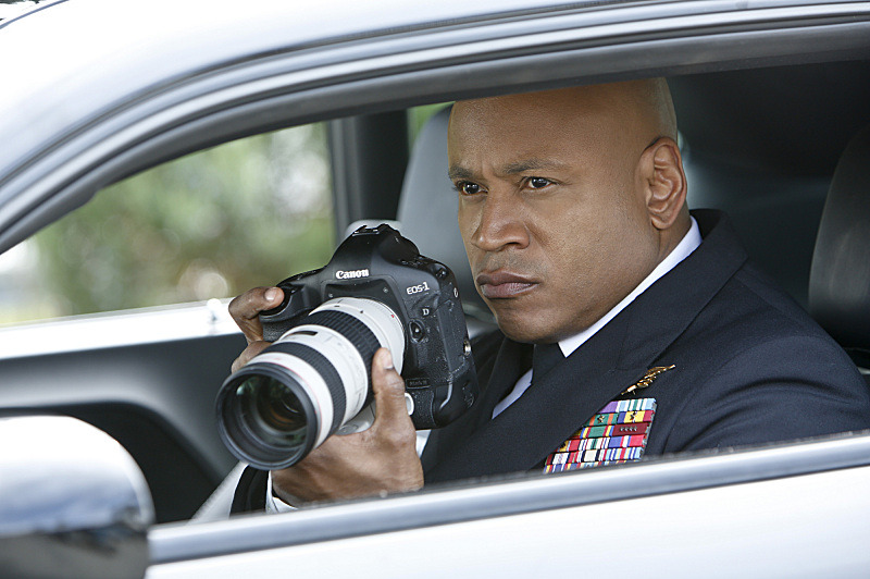 ????Purity???? ???? Pictured: LL COOL J (Special Agent Sam Hanna). When cyanide in a communal water jug lethally poisons a lieutenant and leaves a Navy pilot in serious condition, the NCIS: LA team investigates whether this is an isolated incident or an early test for large-scale water contamination, on NCIS: LOS ANGELES, Tuesday, April 9 (9:00-10:01 PM, ET/PT) on the CBS Television Network. Photo: Cliff Lipson/CBS ???2013 CBS Broadcasting, Inc. All Rights Reserved.