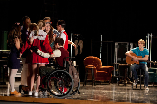 GLEE