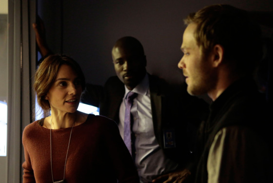 THE FOLLOWING: Special Agent Parker (Annie Parisse, L), NAME (guest star NAME) and Weston (Shawn Ashmore, R) chat outside of an interrogation in the "Havenport" episode of THE FOLLOWING airing Monday, April 15 (9:00-10:00 PM ET/PT) on FOX. ©2013 Fox Broadcaasting Co. CR: Giovanni Rufino/FOX THE FOLLOWING: Special Agent Parker (Annie Parisse, L), NAME (guest star NAME) and Weston (Shawn Ashmore, R) chat outside of an interrogation in the "Havenport" episode of THE FOLLOWING airing Monday, April 15 (9:00-10:00 PM ET/PT) on FOX. ©2013 Fox Broadcaasting Co. CR: Giovanni Rufino/FOX