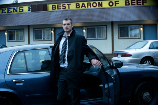 Stephen Holder (Joel Kinnaman) - The Killing _ Season 3, Episode 2 - Photo Credit: Carole Segal/AMC