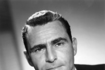 American writer, producer and narrator of science fiction TV series 'The Twilight Zone', Rod Serling (1924 - 1975), circa 1960. (Photo by Silver Screen Collection/Getty Images)