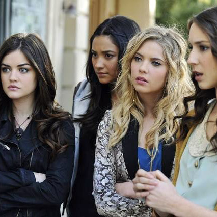 PRETTY LITTLE LIARS - "If These Dolls Could Talk"
