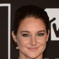 NEW YORK, NY - AUGUST 25: Actress Shailene Woodley attends the 2013 MTV Video Music Awards at the Barclays Center on August 25, 2013 in the Brooklyn borough of New York City. (Photo by Jamie McCarthy/Getty Images for MTV) NEW YORK, NY - AUGUST 25: Actress Shailene Woodley attends the 2013 MTV Video Music Awards at the Barclays Center on August 25, 2013 in the Brooklyn borough of New York City. (Photo by Jamie McCarthy/Getty Images for MTV)
