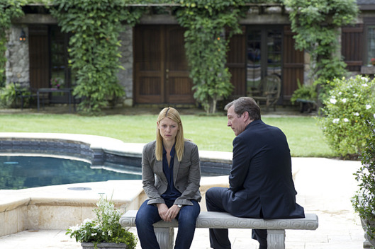 Claire Danes as Carrie Mathison and Martin Donovan as Leland Bennett in Homeland