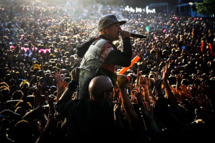 Limp Bizkit's American lead singer Fred Durst performs during the Rock in Rio Lisboa music festival at Bela Vista Park in Lisbon on May 26, 2012. Rock in Rio runs from May 25 to June 3, 2012. AFP PHOTO / PATRICIA DE MELO MOREIRA (Photo credit should read PATRICIA DE MELO MOREIRA/AFP/GettyImages)