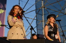 SANTA MONICA, CA - OCTOBER 19: Actresses Maya Rudolph and Amy Poehler perform at the Festival Supreme comedy and music festival on the Santa Monica Pier on October 19, 2013 in Santa Monica, California. (Photo by Michael Tullberg/Getty Images)