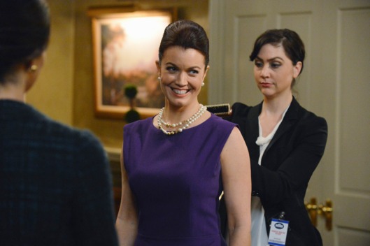 SCANDAL - "Everything's Coming Up Mellie" - Mellie is still trying to recover from the public backlash of the last year so she decides to do a hard-hitting news interview.