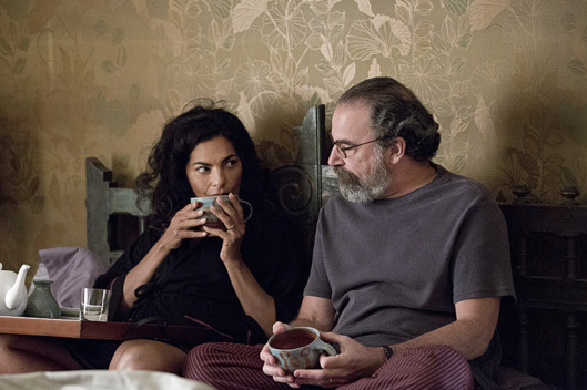 Sarita Choudhury as Mira and Mandy Patinkin as Saul Berenson in Homeland